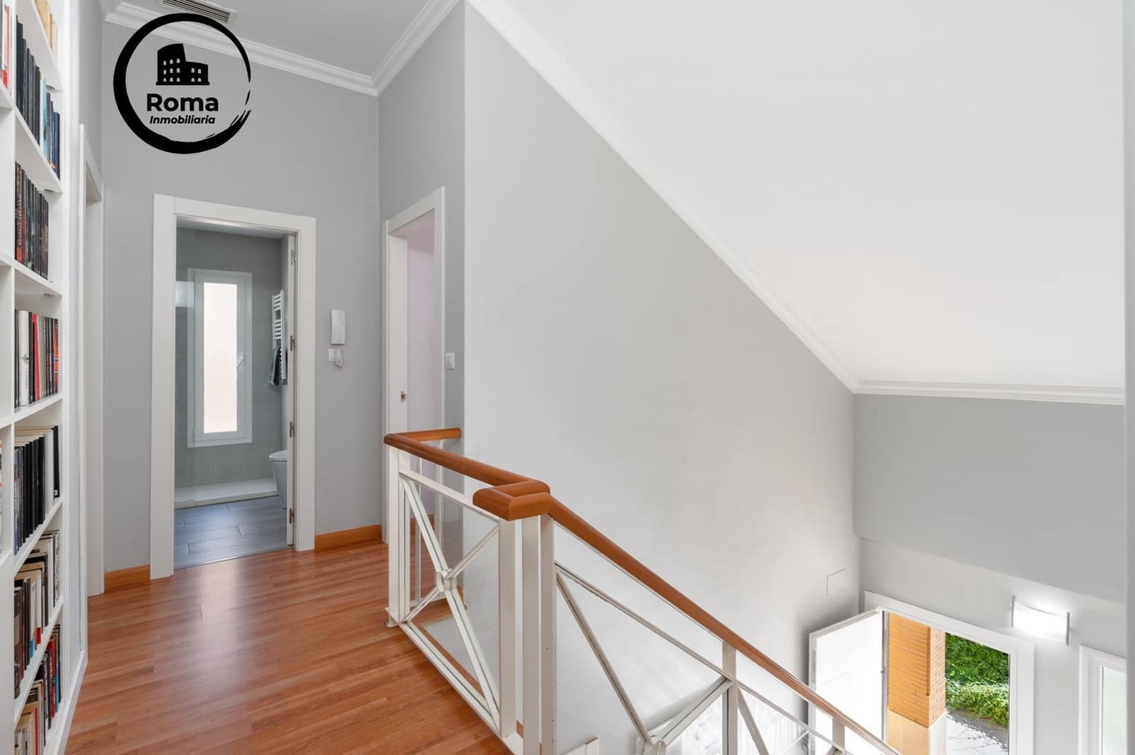 4 bedroom Villa for sale in Otura with pool garage - € 489,000 (Ref: 9625827)