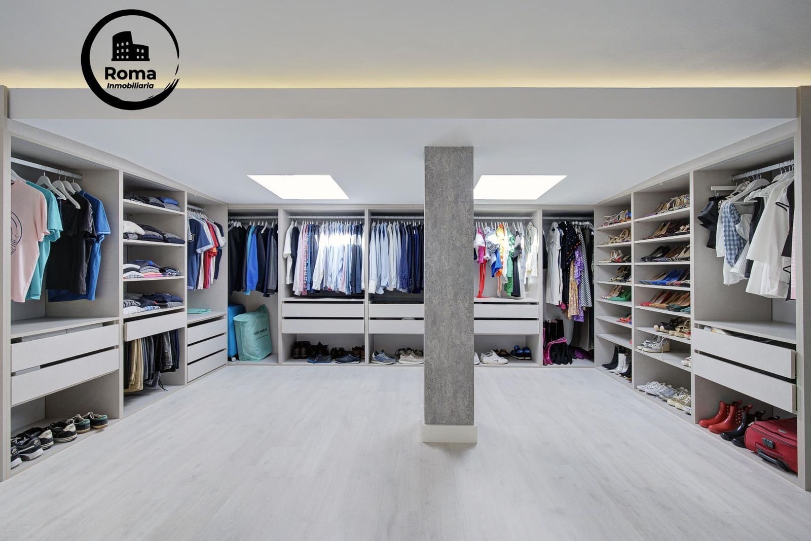 4 bedroom Villa for sale in Otura with pool garage - € 489,000 (Ref: 9625827)