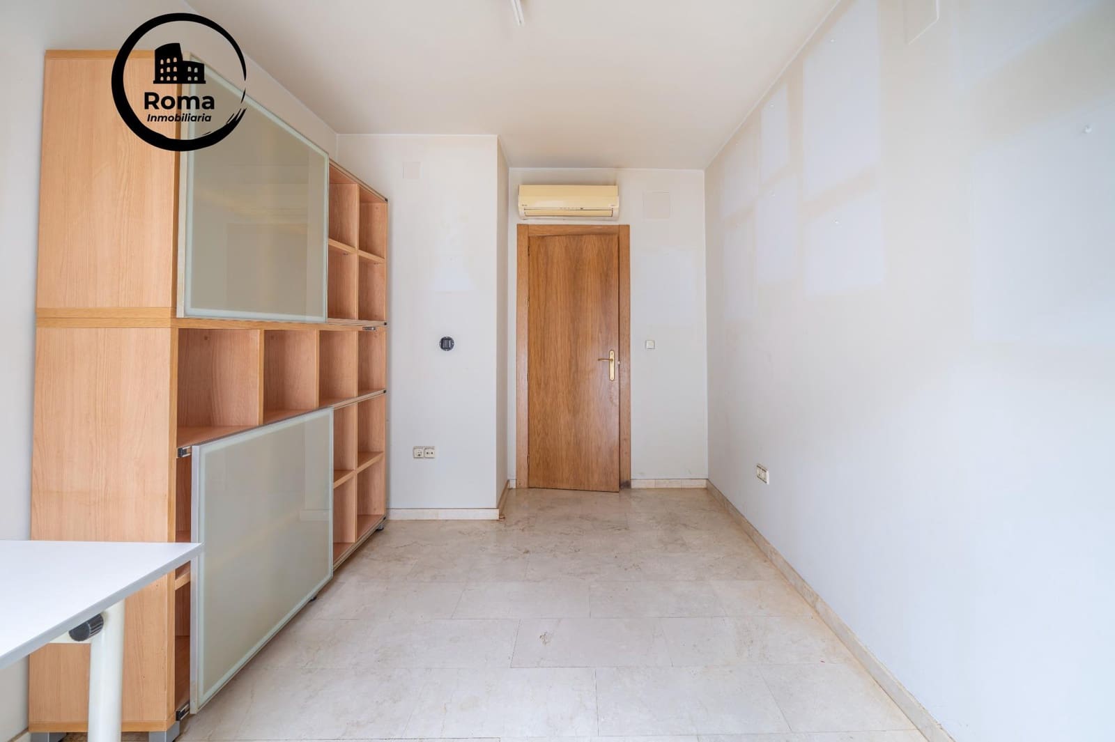 Piso de 5 habitaciones en Granada ciudad en venta con garaje - 368.000 € (Ref: 9625829)