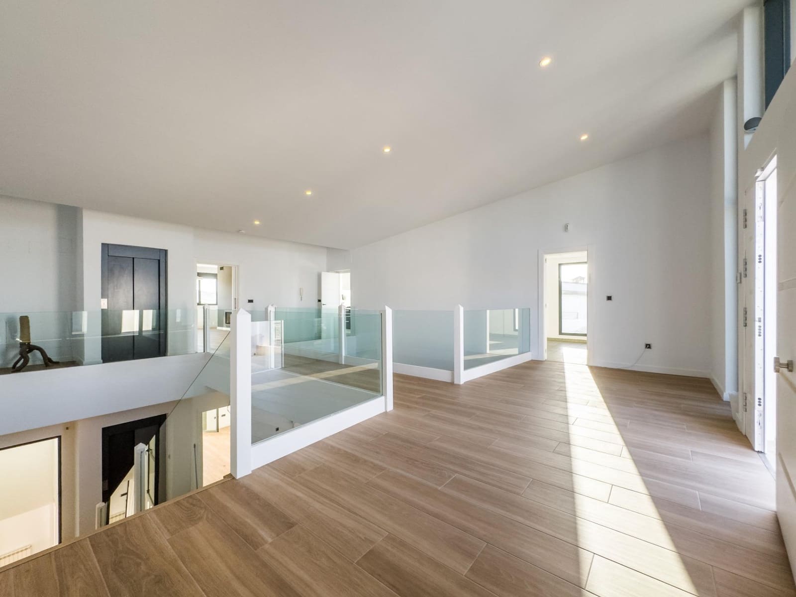 5 sovrum Villa till salu i La Zubia med pool garage - 799 000 € (Ref: 9625837)