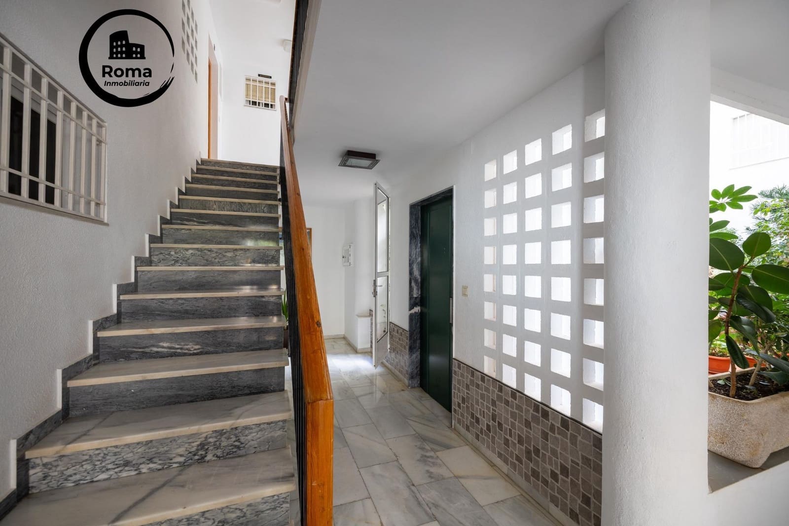 3 bedroom Flat for sale in Castell de Ferro - € 170,000 (Ref: 9625842)