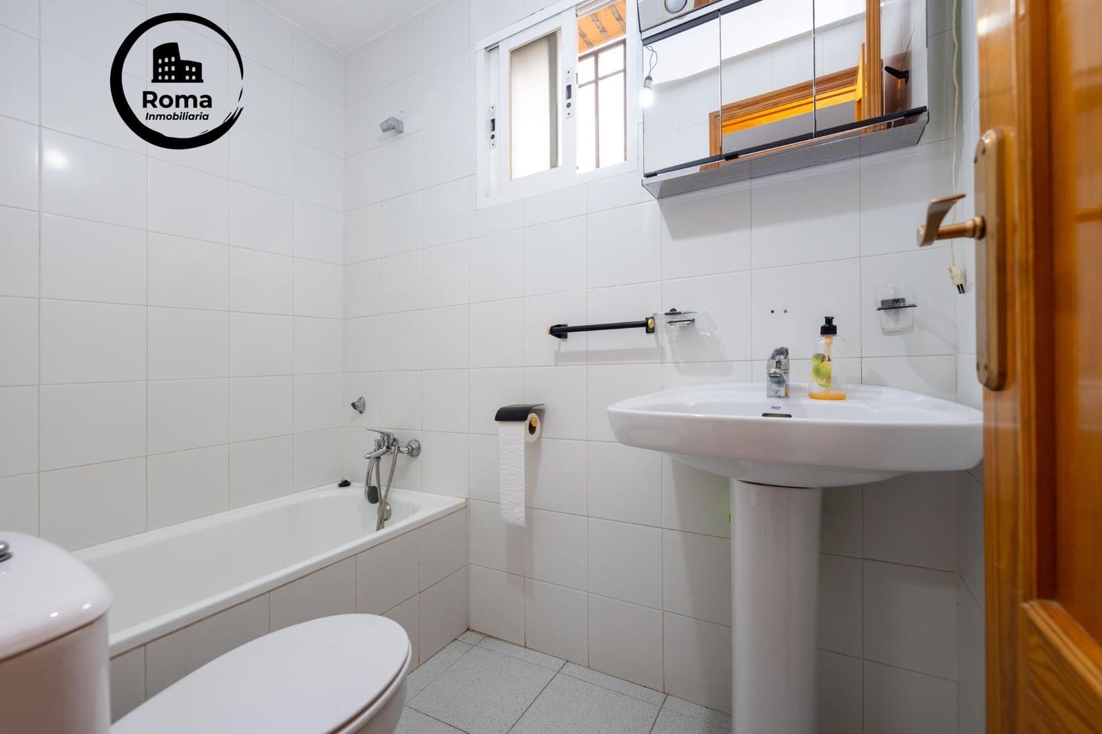 3 bedroom Flat for sale in Castell de Ferro - € 170,000 (Ref: 9625842)