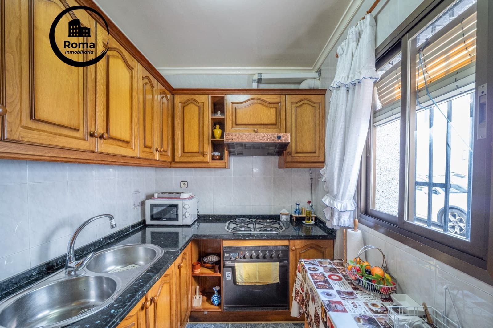 8 sypialnia Dom na sprzedaż w Salobrena - 235 000 € (Ref: 9625847)