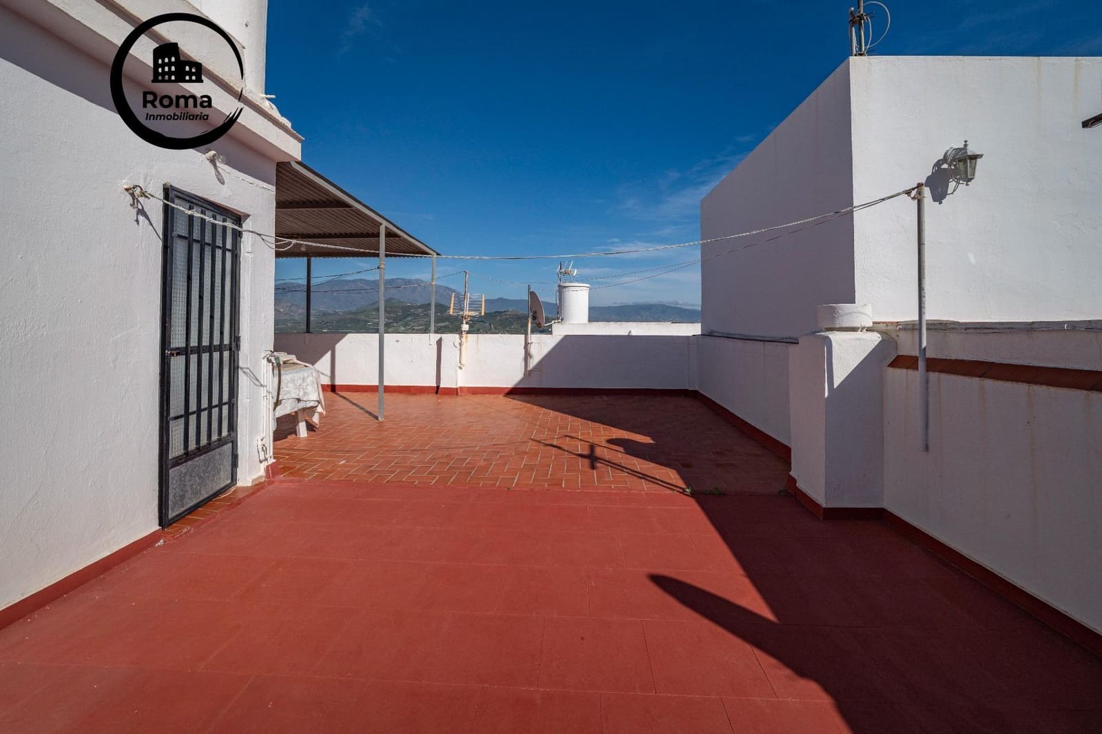 8 sypialnia Dom na sprzedaż w Salobrena - 235 000 € (Ref: 9625847)