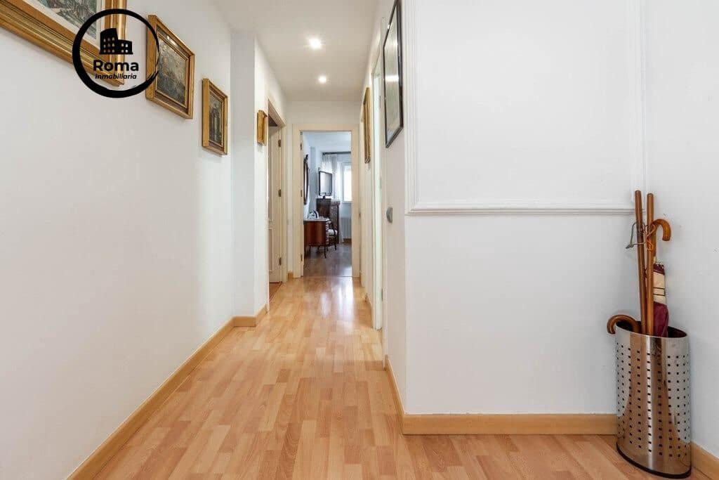 Ático de 4 habitaciones en Granada ciudad en venta - 439.000 € (Ref: 9627717)