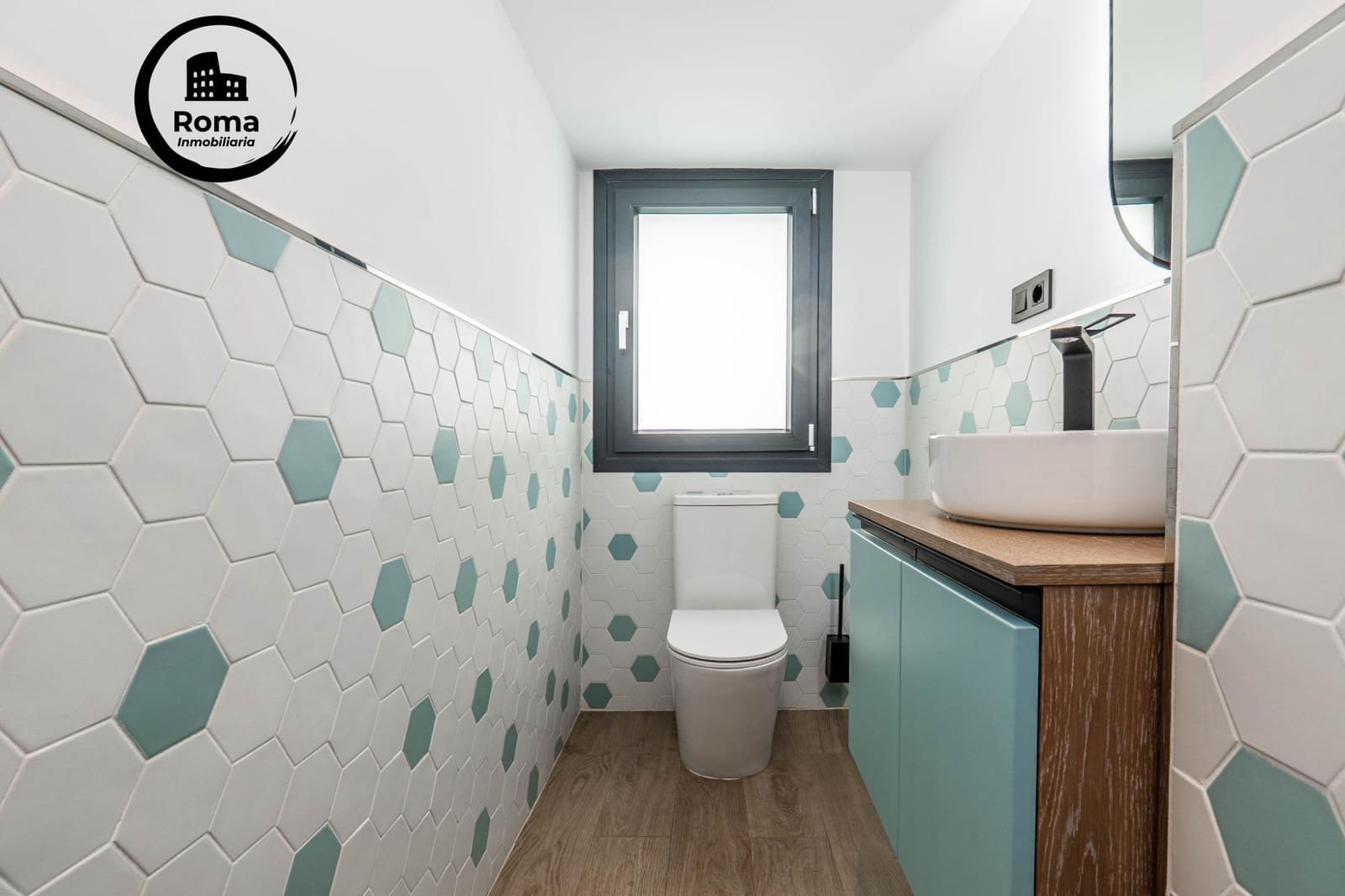 3 bedroom Terraced Villa for sale in Albolote with garage - € 375,000 (Ref: 9627724)