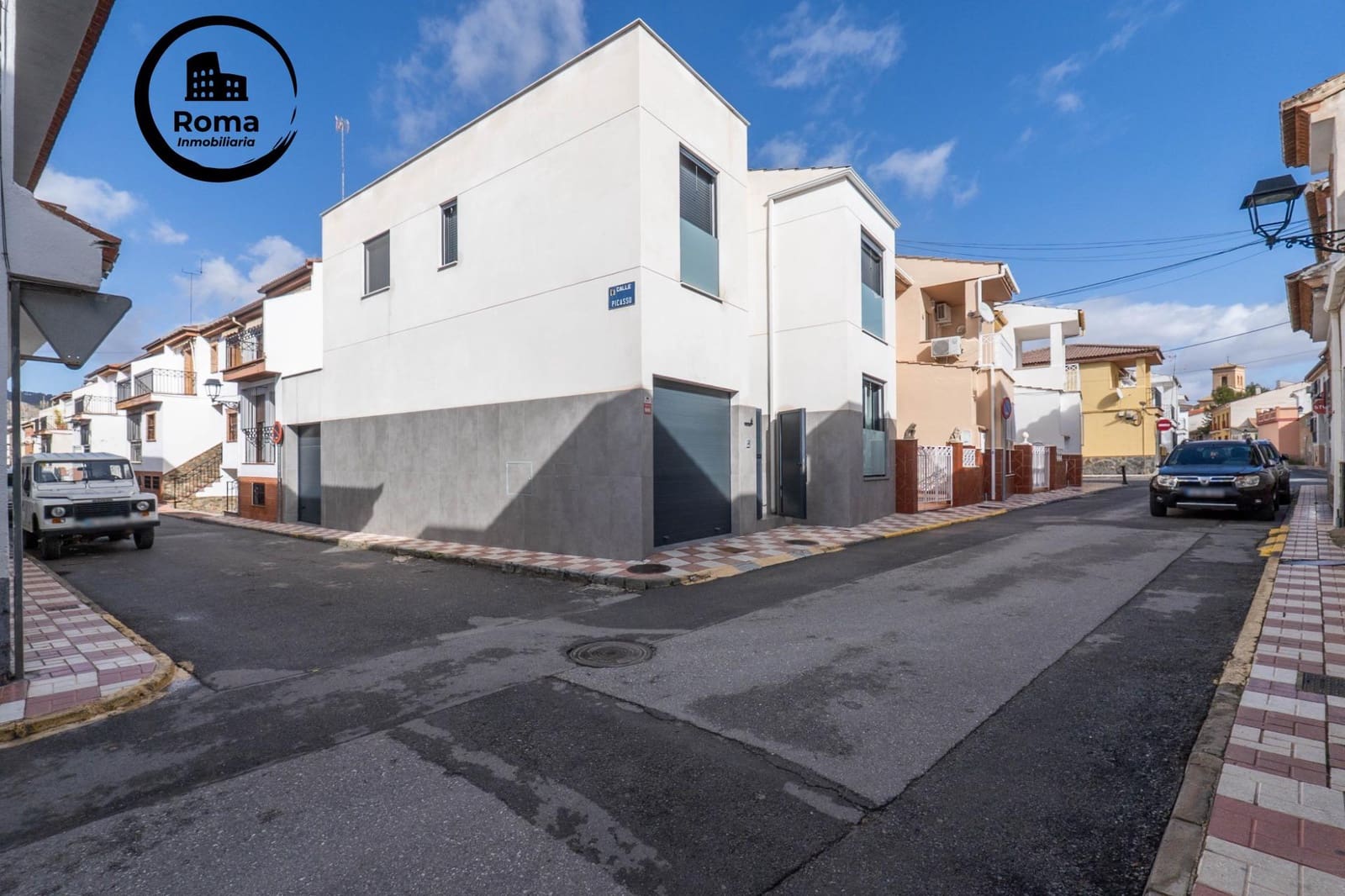 3 bedroom Terraced Villa for sale in Albolote with garage - € 375,000 (Ref: 9627724)