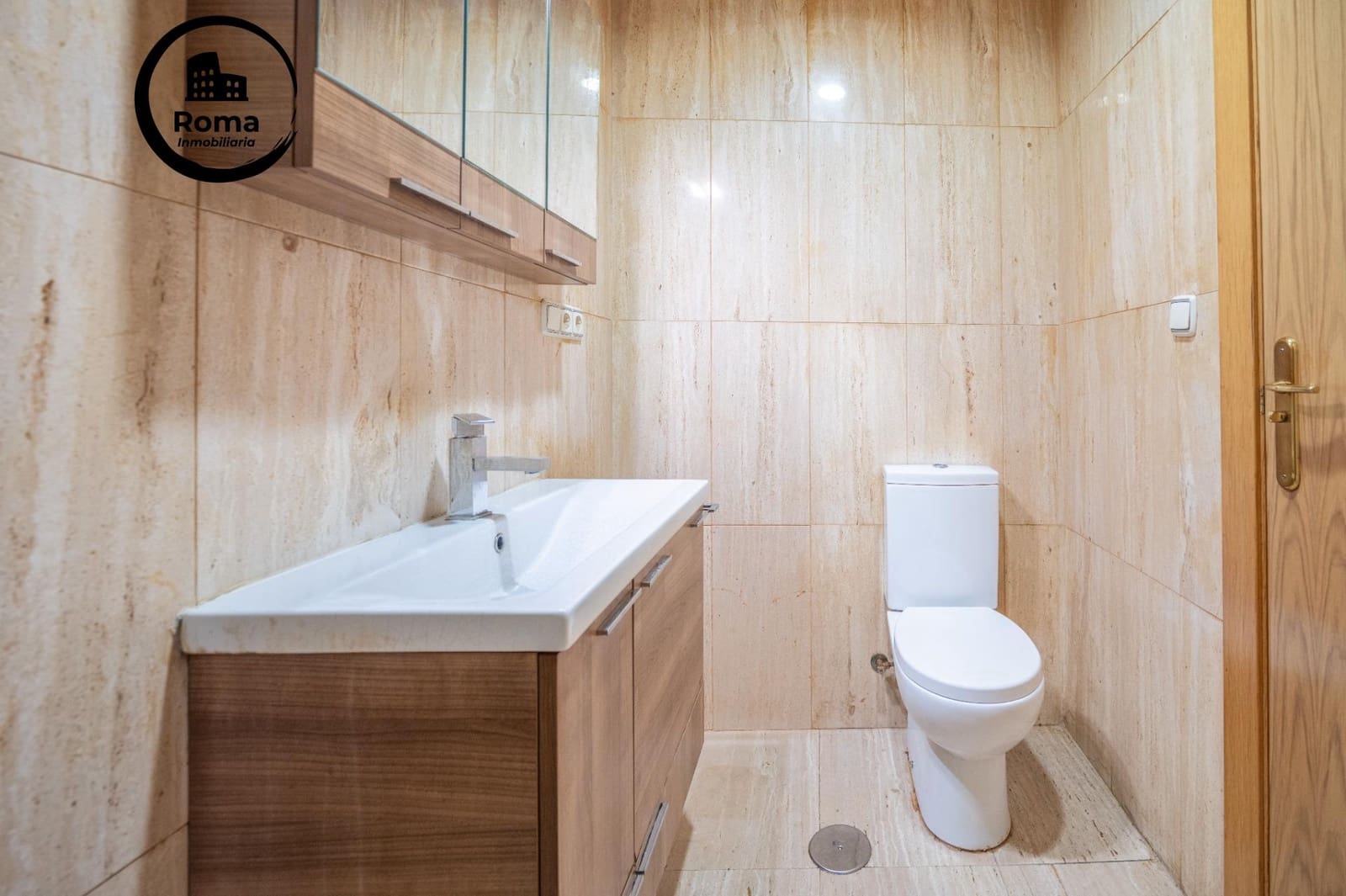 Piso de 5 habitaciones en Granada ciudad en venta con garaje - 358.000 € (Ref: 9627725)