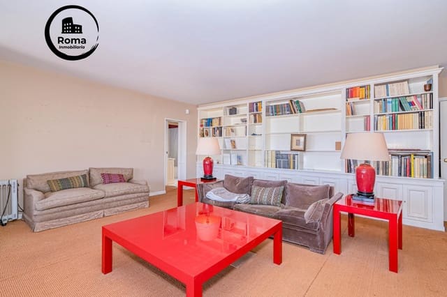 2 slaapkamer Penthouse te koop in Centro - Sagrario, Granada stad - € 359.900 (Ref: 9630167)