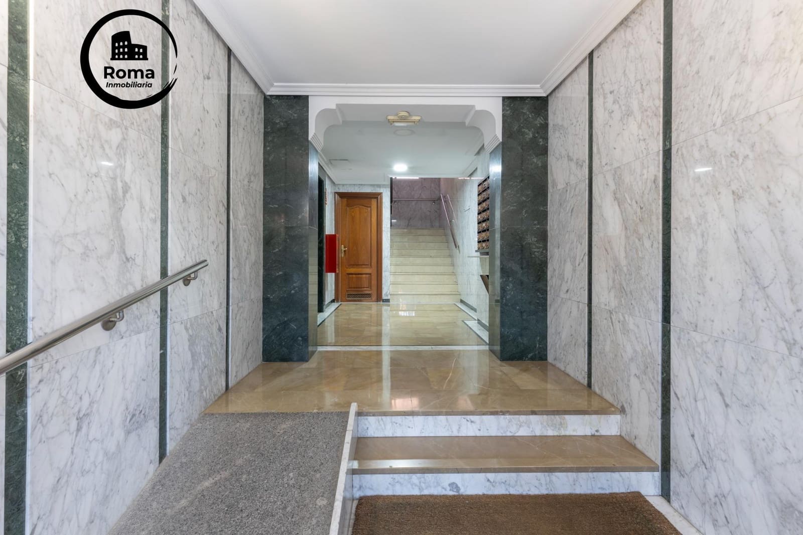 3 soverom Leilighet til salgs i Granada by med garasje - € 230 000 (Ref: 9630170)