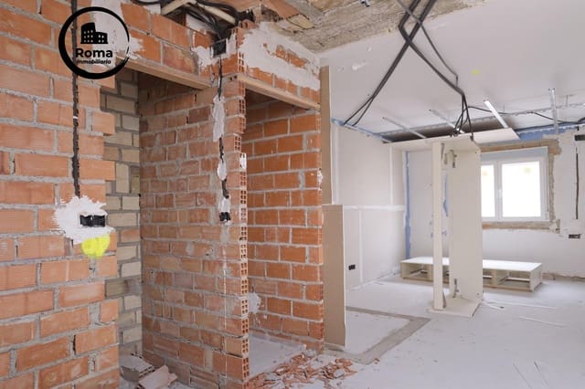 3 makuuhuone Asunto myytävänä paikassa Pulianas - 146 000 € (Ref: 9630176)