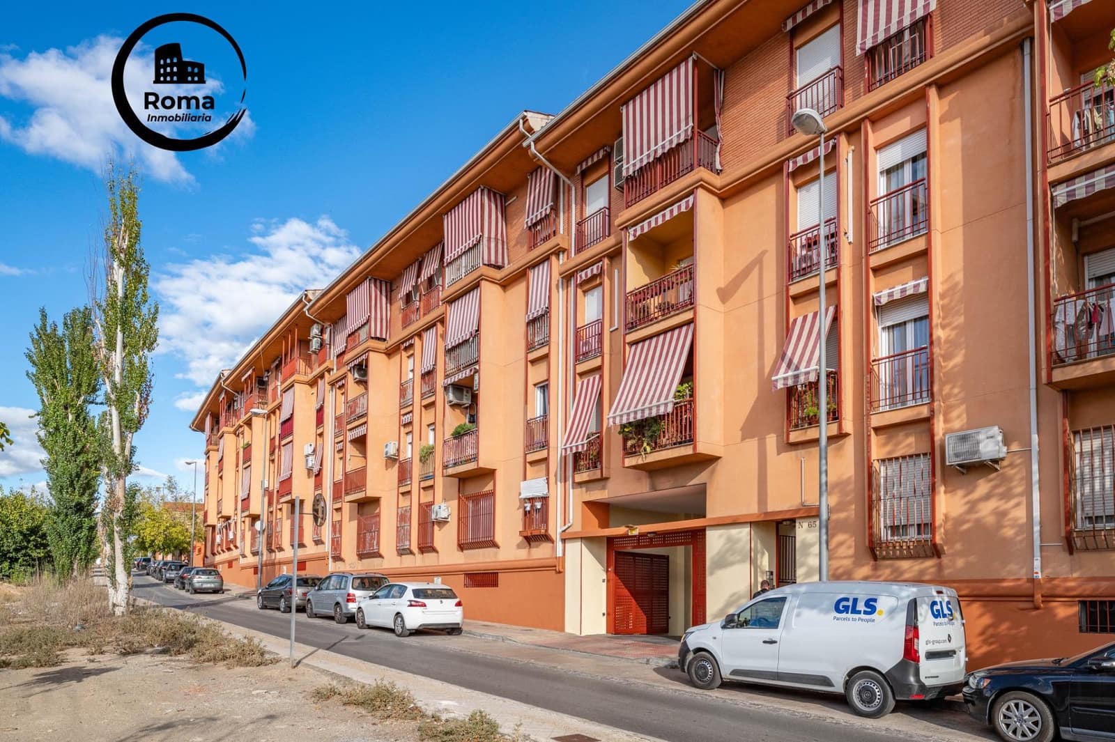 3 bedroom Flat for sale in Granada city with garage - € 227,990 (Ref: 9630179)