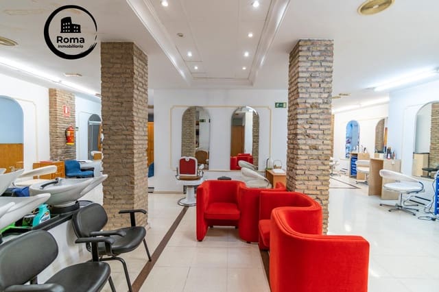 Erhverv til salg i Granada by - € 440.000 (Ref: 9630192)