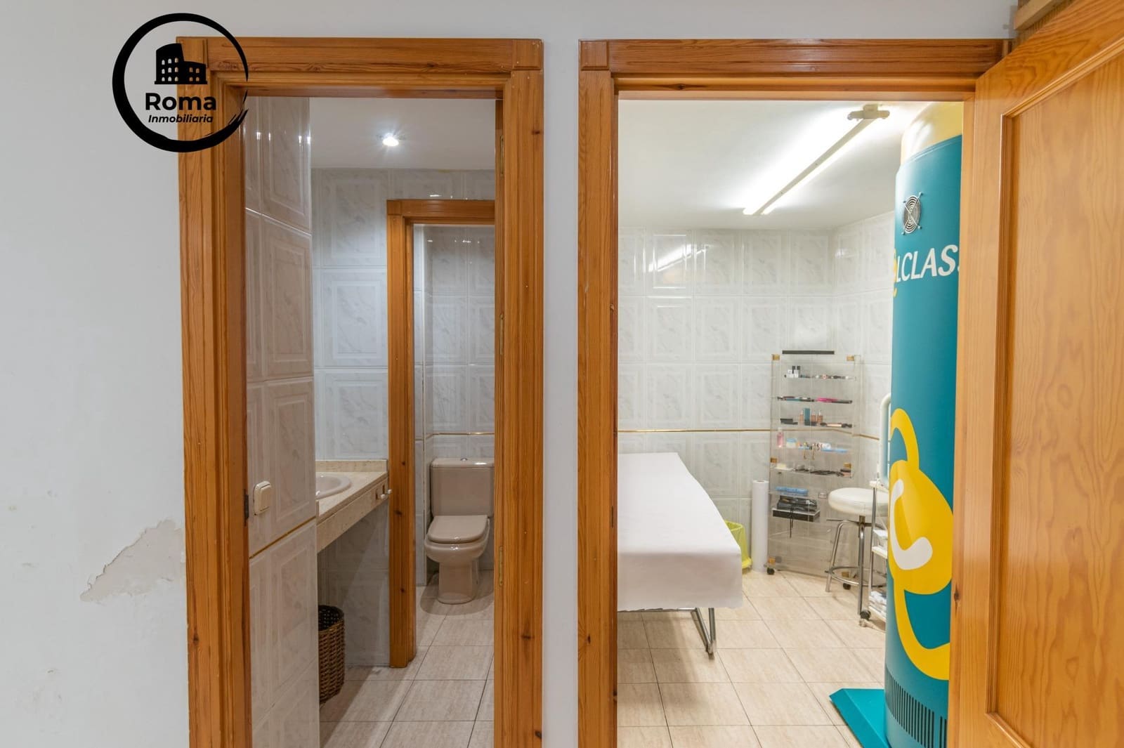 Erhverv til salg i Granada by - € 440.000 (Ref: 9630192)