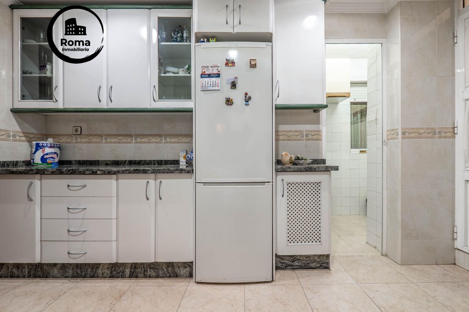 3 bedroom Flat for sale in Granada city - € 390,000 (Ref: 9630194)