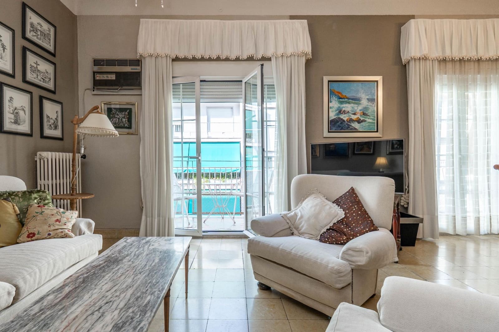 5 slaapkamer Flat te koop in Granada stad - € 460.000 (Ref: 9630195)