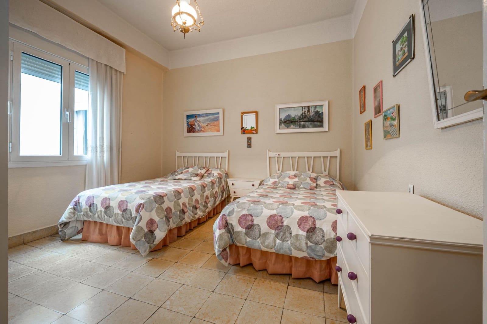 5 slaapkamer Flat te koop in Granada stad - € 460.000 (Ref: 9630195)