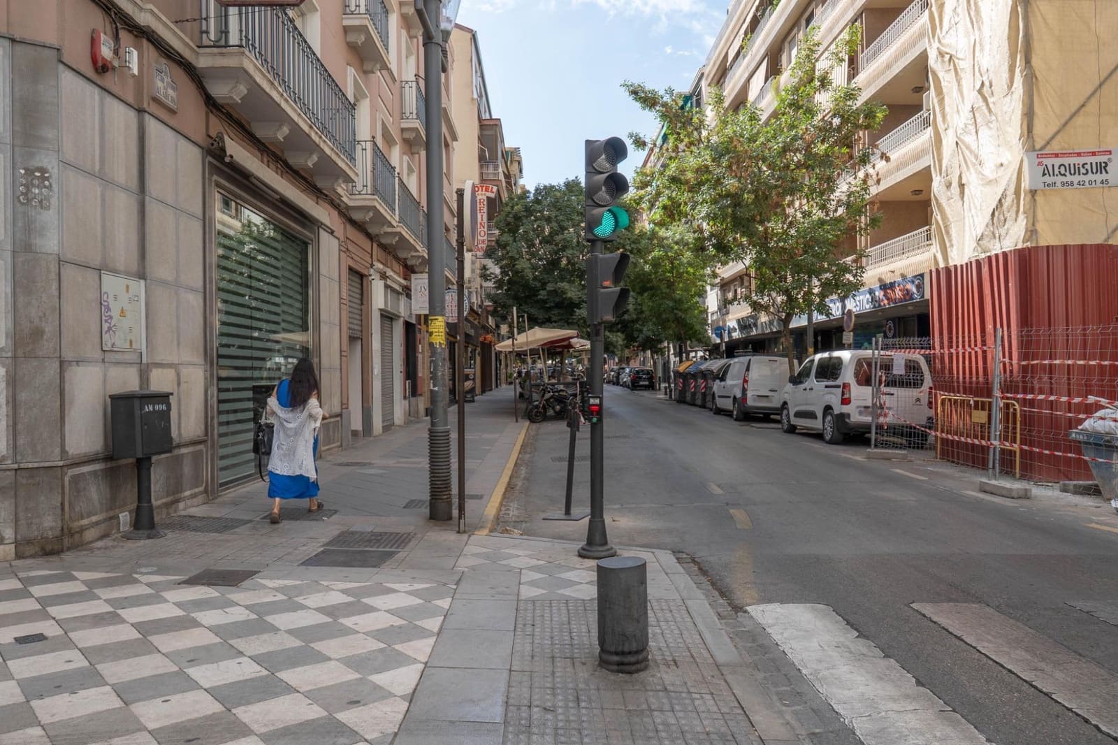 5 slaapkamer Flat te koop in Granada stad - € 460.000 (Ref: 9630195)