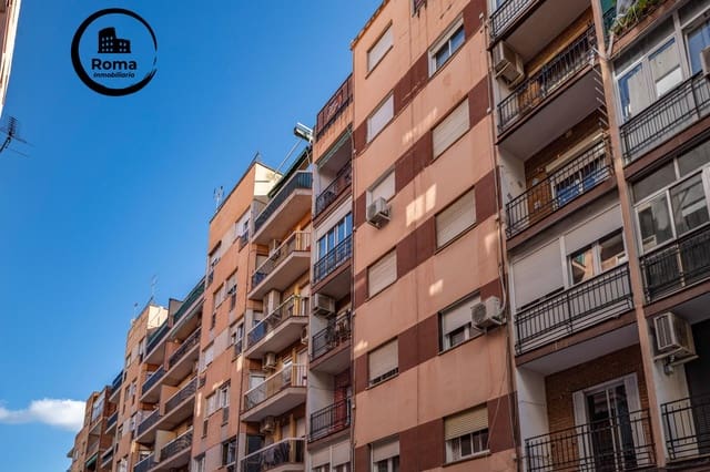 3 bedroom Flat for sale in Granada city - € 208,000 (Ref: 9630197)