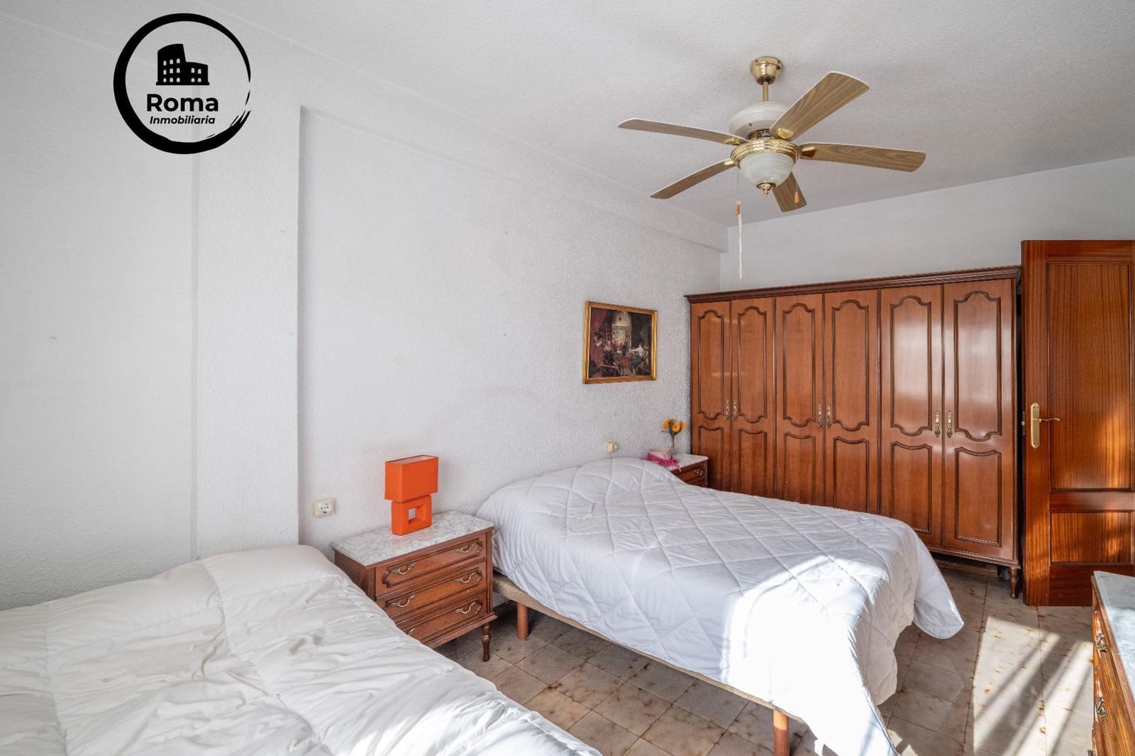 3 bedroom Flat for sale in Granada city - € 208,000 (Ref: 9630197)