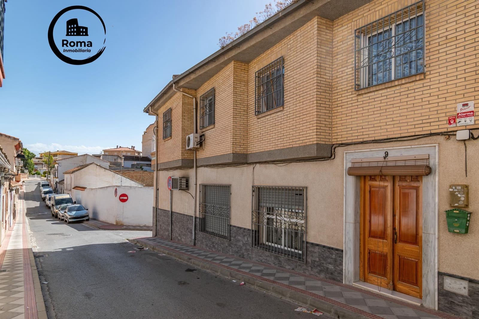 4 sypialnia Dom na sprzedaż w Atarfe z basenem - 280 000 € (Ref: 9630203)