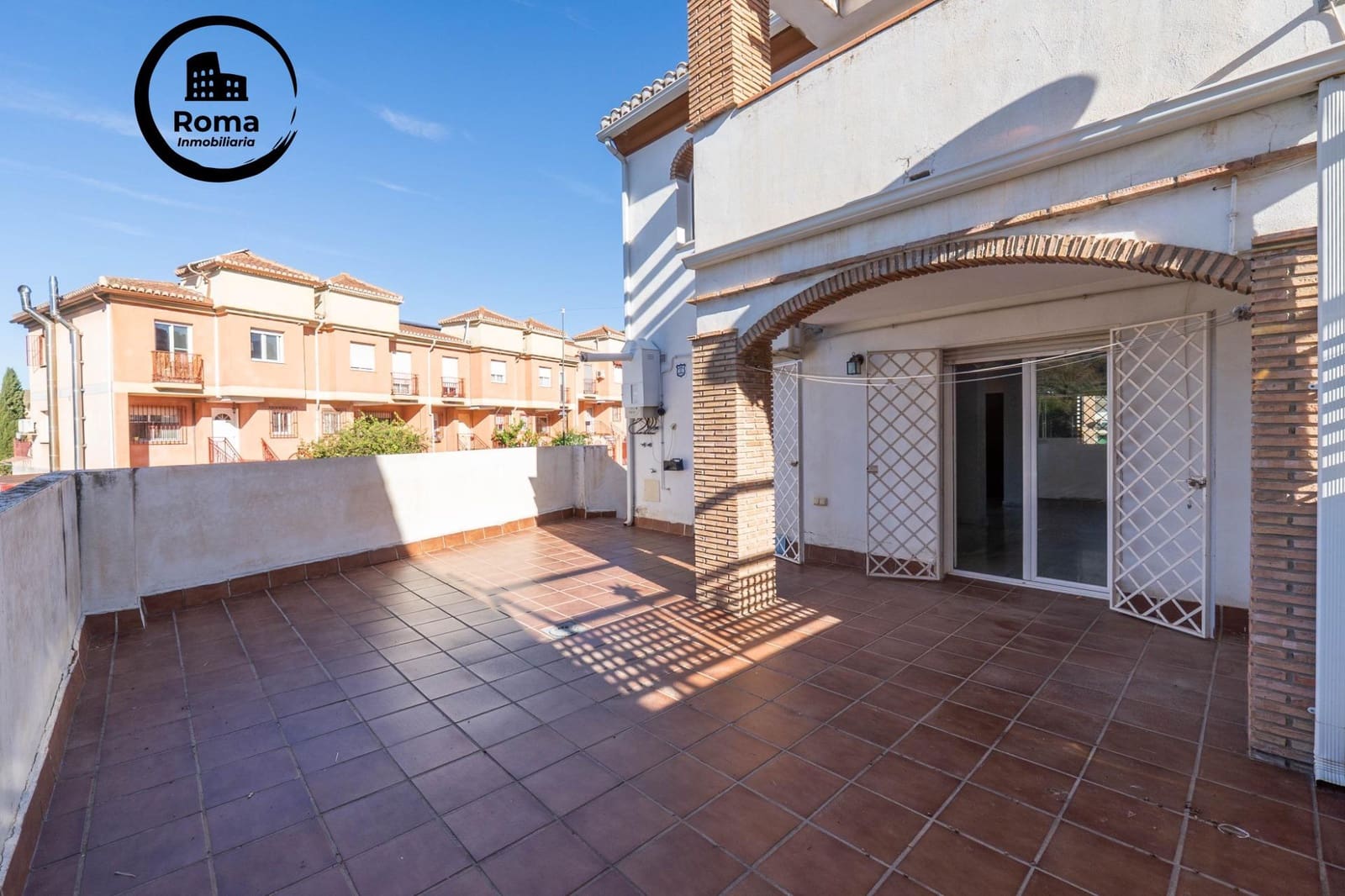 Casa de 3 habitaciones en Cenes de la Vega en venta con piscina garaje - 298.000 € (Ref: 9630206)