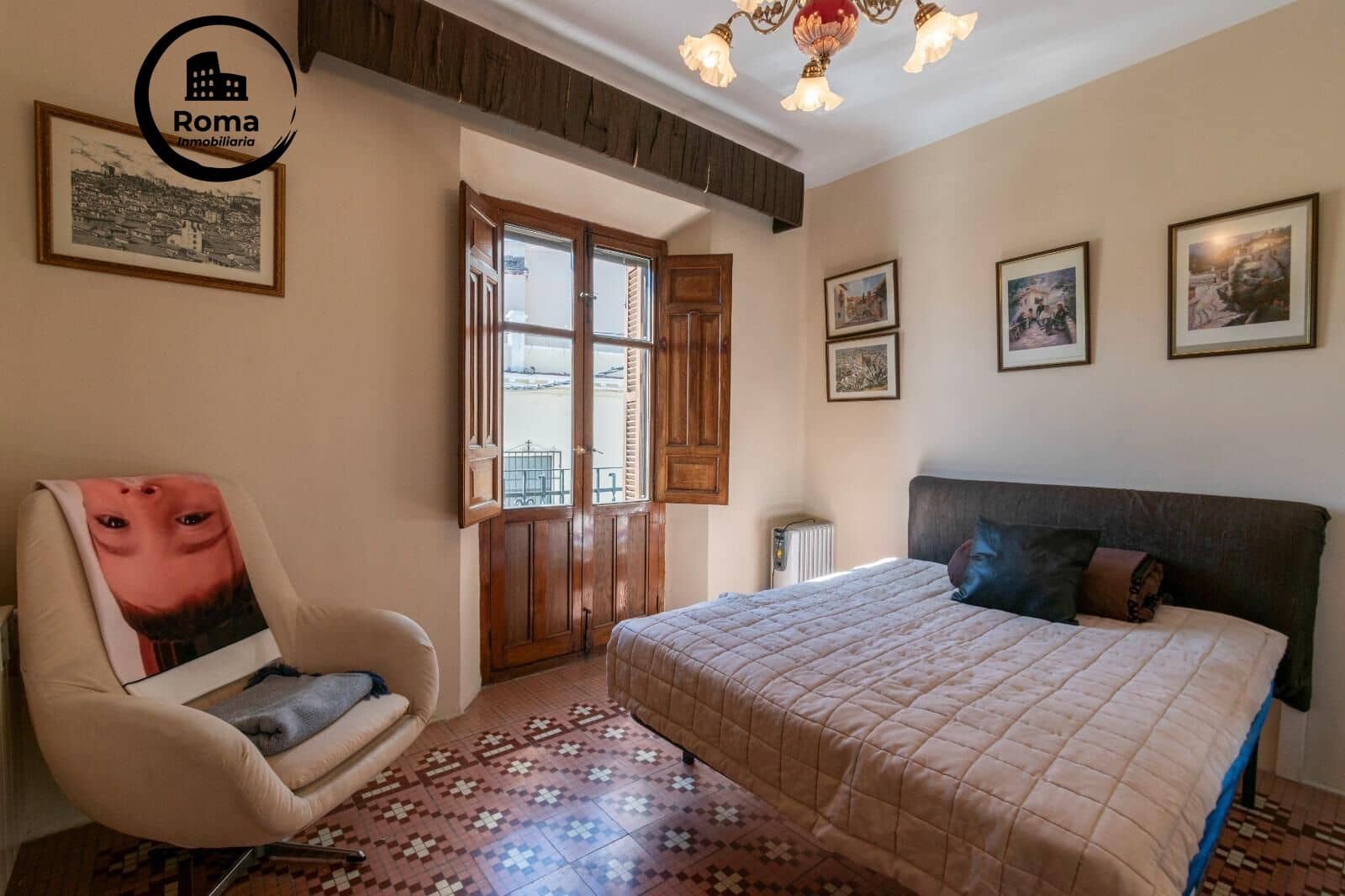 5 sovrum Villa till salu i Granada stad med pool - 350 000 € (Ref: 9630208)