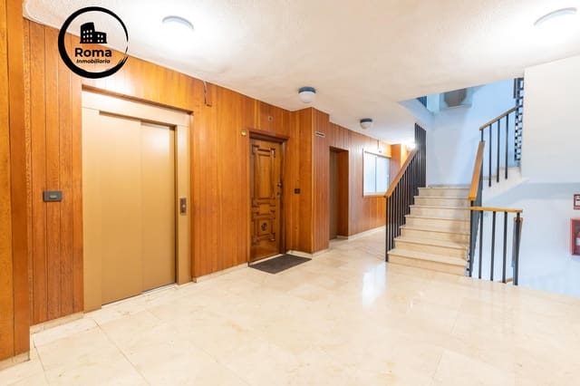 7 chambre Appartement à vendre à Centro, Grenade ville avec garage - 850 000 € (Ref: 9634432)