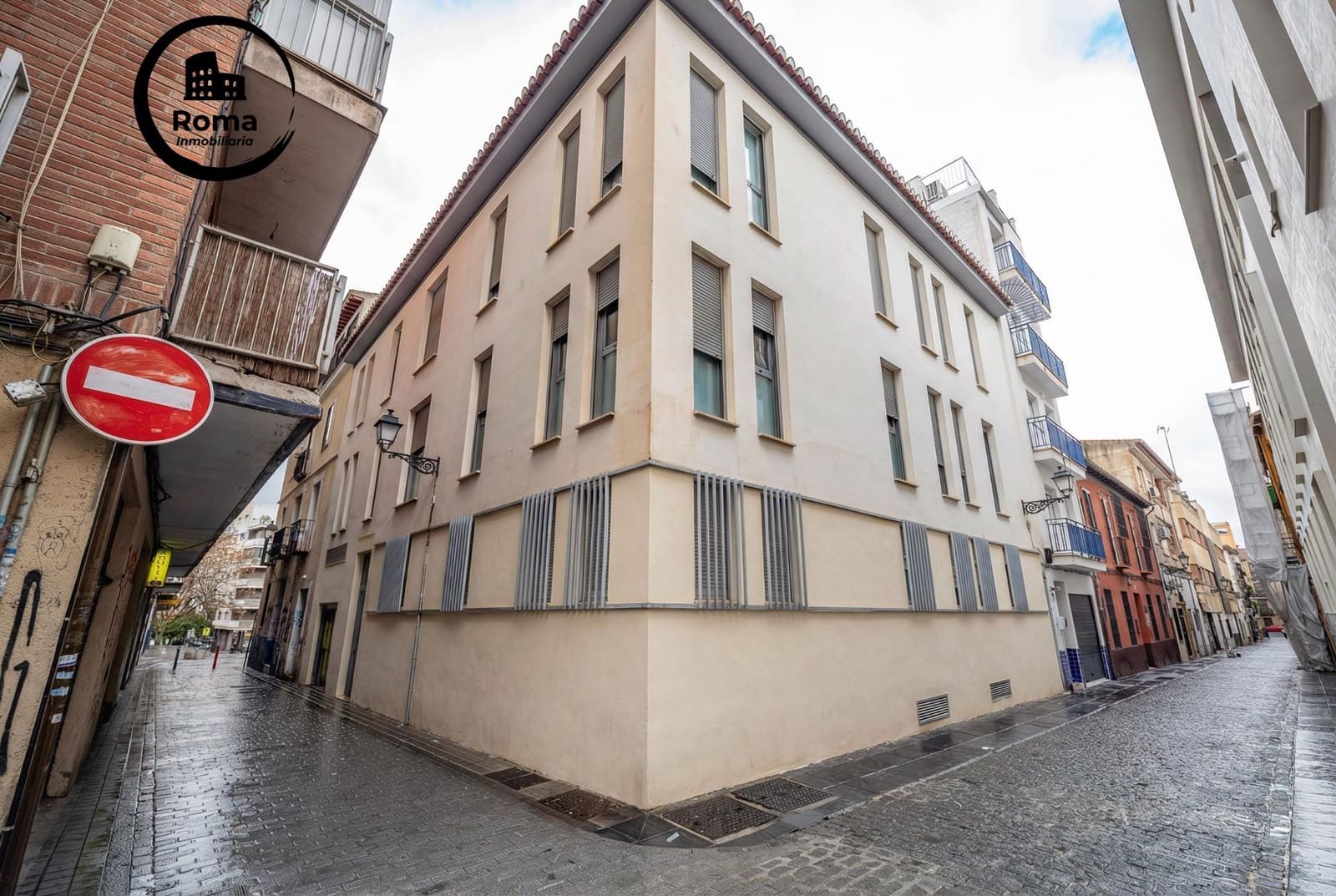 5 slaapkamer Flat te koop in Granada stad met garage - € 358.000 (Ref: 9634446)