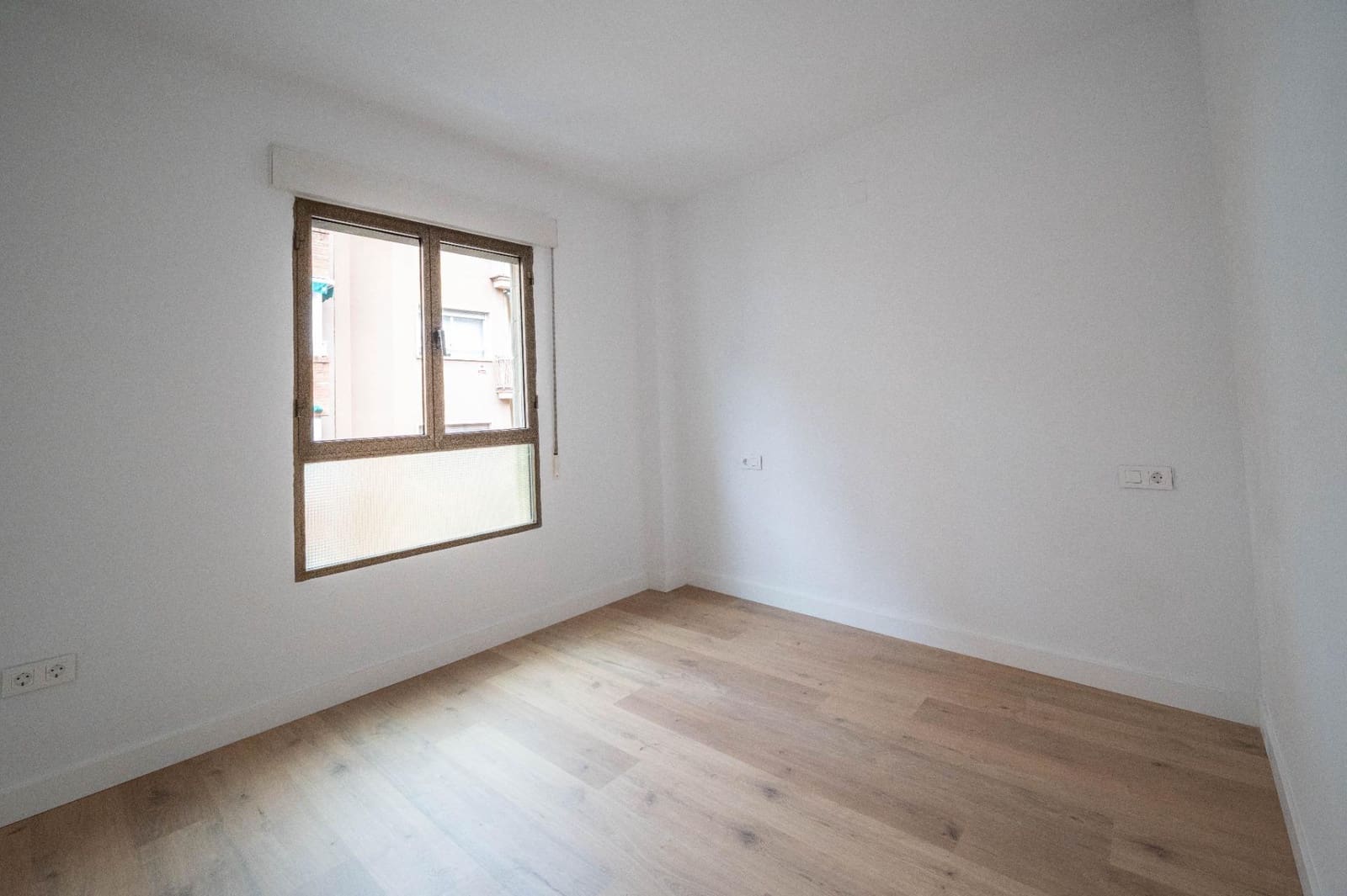 3 slaapkamer Flat te koop in Granada stad met garage - € 398.000 (Ref: 9634456)