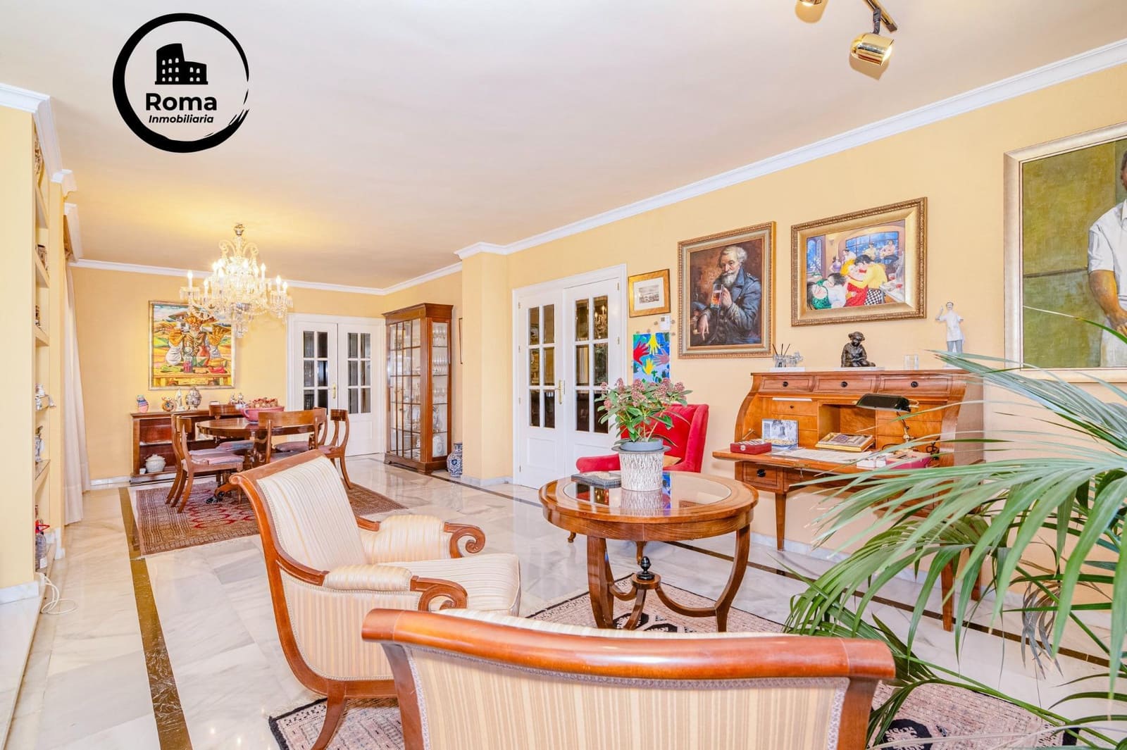 6 bedroom Villa for sale in Gojar with garage - € 480,000 (Ref: 9637734)