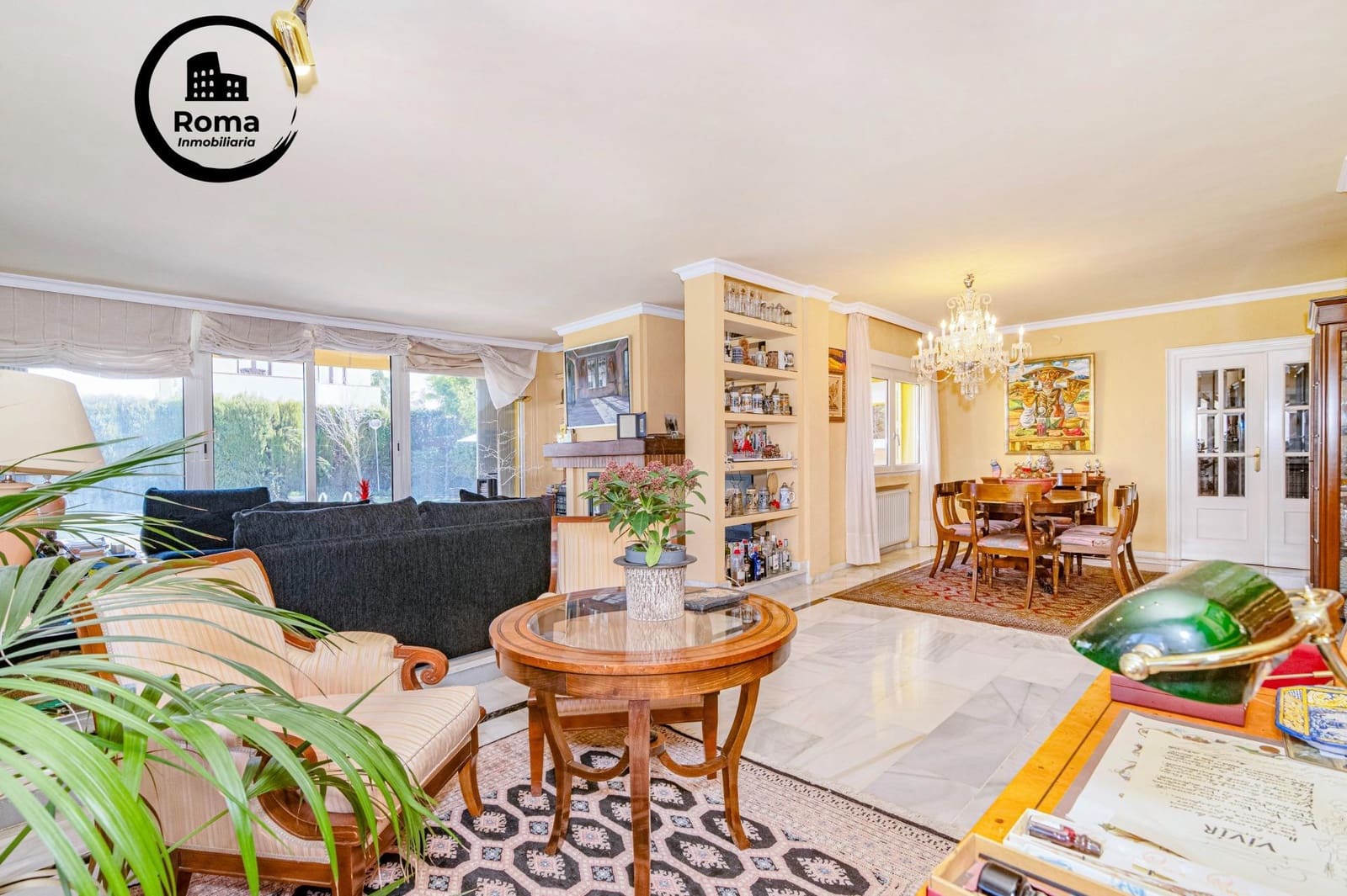 6 bedroom Villa for sale in Gojar with garage - € 480,000 (Ref: 9637734)