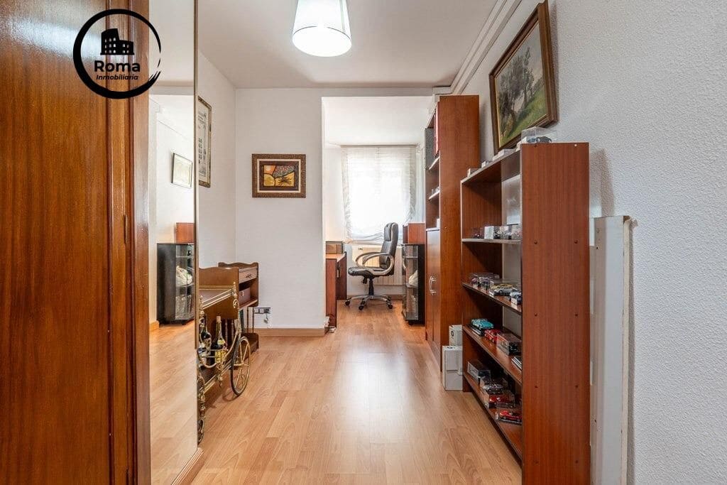 4 slaapkamer Penthouse te koop in Granada stad - € 439.000 (Ref: 9645165)