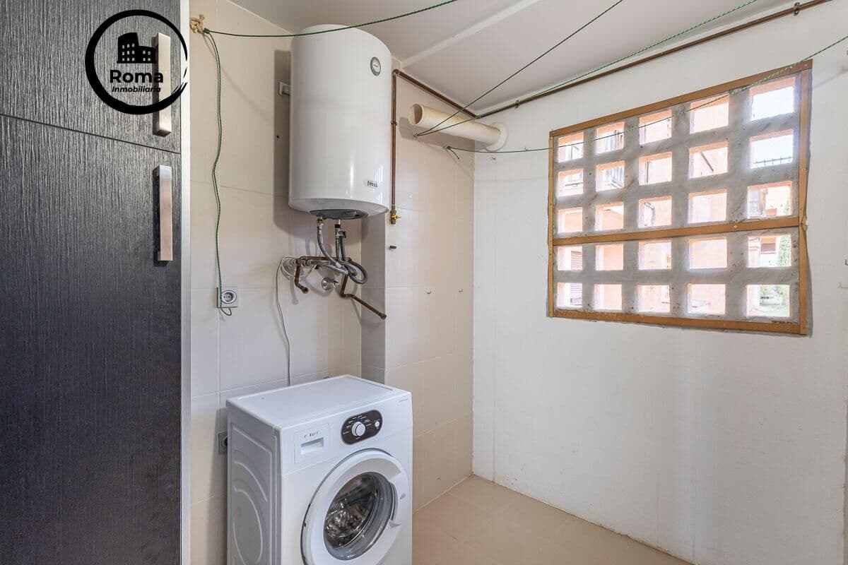 1 slaapkamer Flat te koop in Atarfe met zwembad garage - € 109.000 (Ref: 9645168)