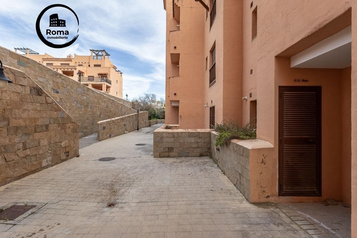 1 slaapkamer Flat te koop in Atarfe met zwembad garage - € 109.000 (Ref: 9645168)