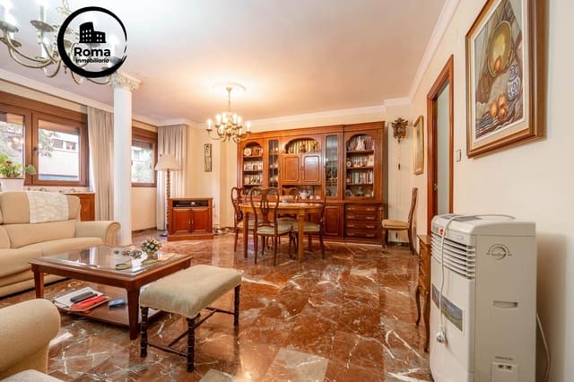 3 quarto Apartamento para venda em Centro, Granada cidade - 390 000 € (Ref: 9648301)