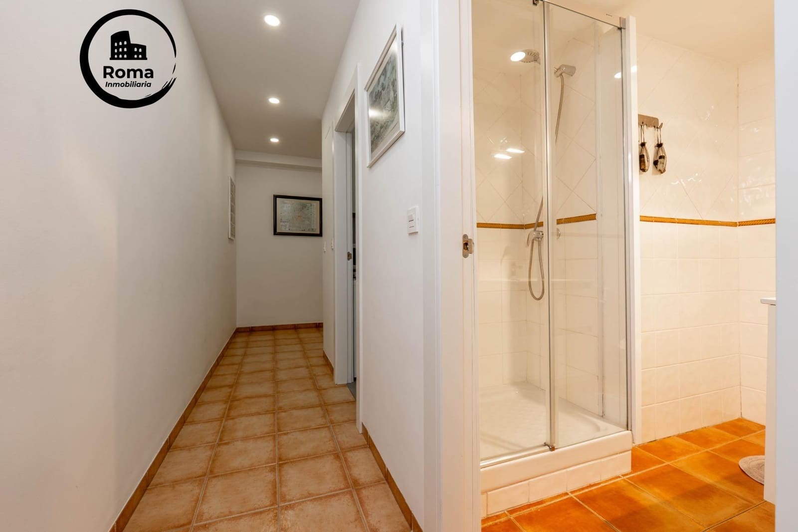 3 bedroom Flat for sale in Granada city - € 260,000 (Ref: 9648304)