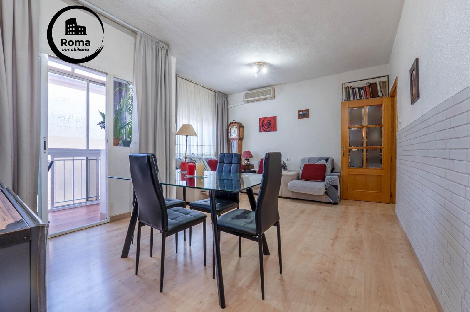 Piso de 3 habitaciones en Granada ciudad en venta - 249.000 € (Ref: 9648306)