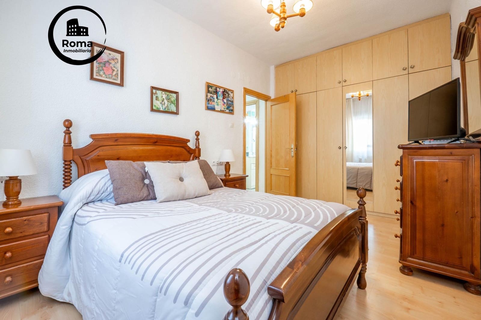 Piso de 3 habitaciones en Granada ciudad en venta - 249.000 € (Ref: 9648306)