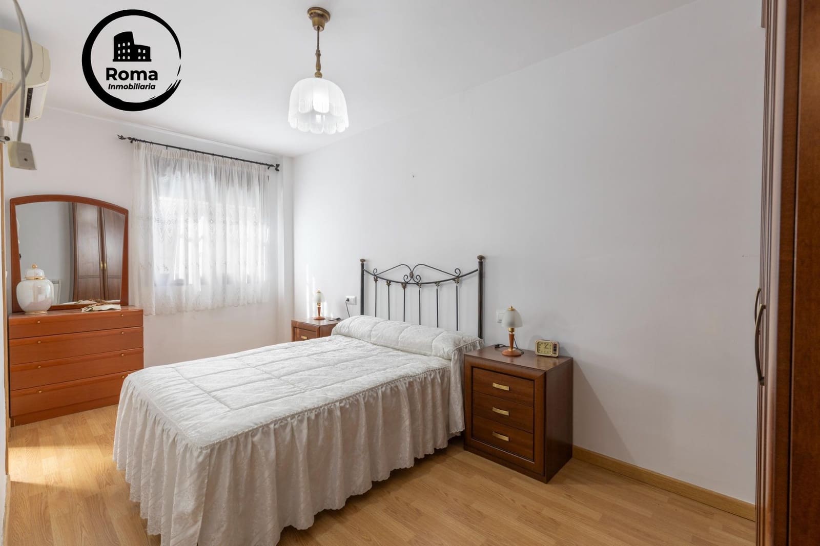 2 quarto Apartamento para venda em La Zubia com piscina - 160 000 € (Ref: 9648311)