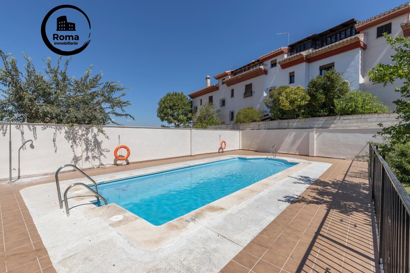 2 quarto Apartamento para venda em La Zubia com piscina - 160 000 € (Ref: 9648311)