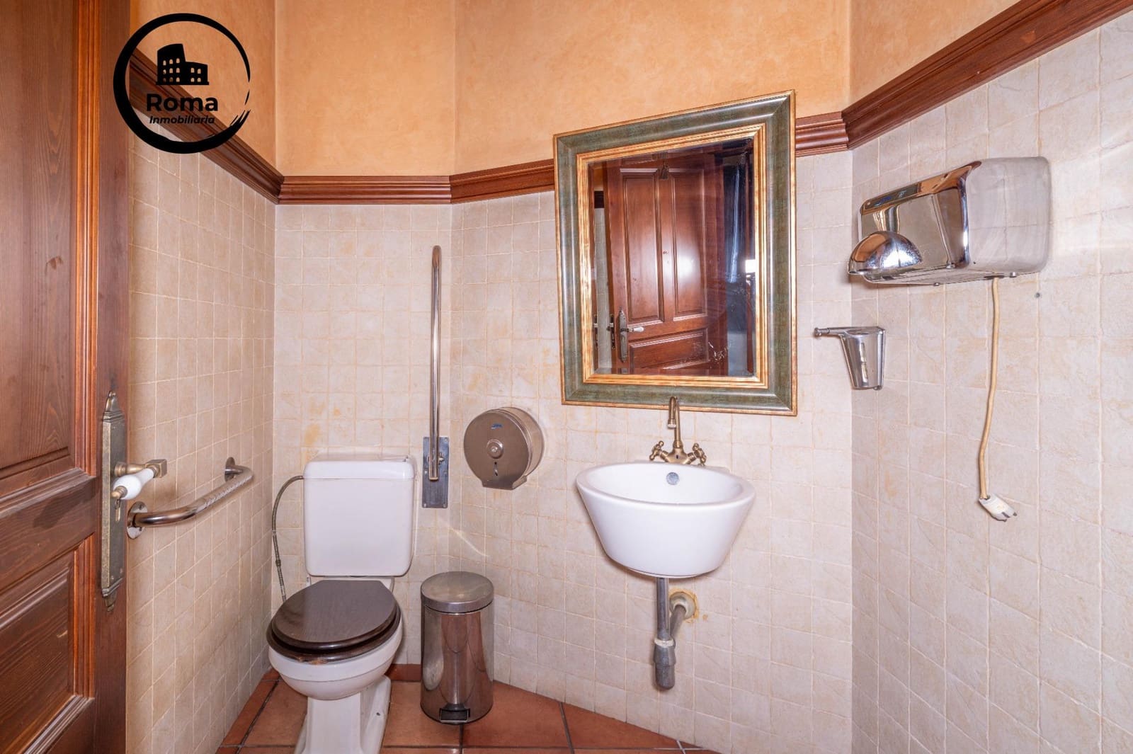 Azienda in vendita in Ogijares - 169.500 € (Rif: 9648320)