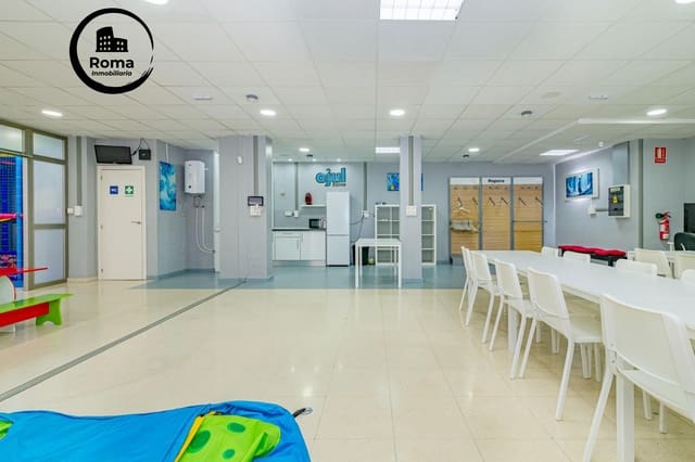 Komercyjne na sprzedaż w Santa Fe - 120 000 € (Ref: 9648322)