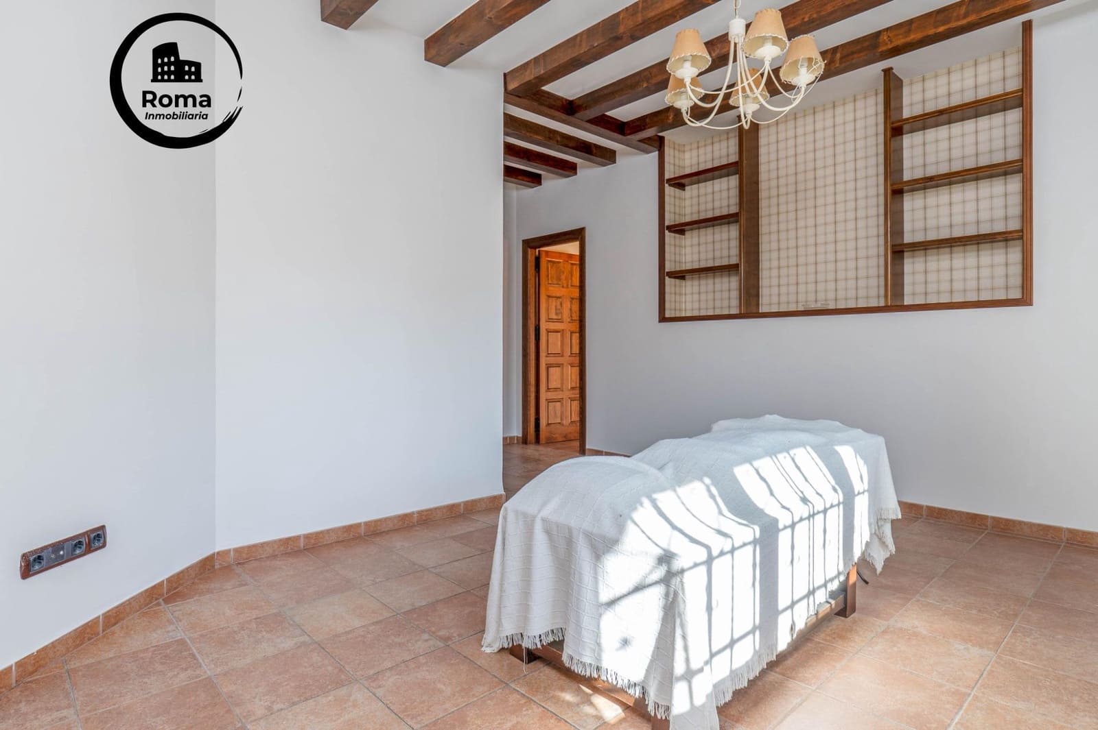 Chalet de 5 habitaciones en Santa Fe en venta con piscina garaje - 450.000 € (Ref: 9648323)