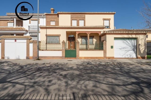 5 soverom Villa til salgs i Santa Fe med svømmebasseng garasje - € 450 000 (Ref: 9648323)