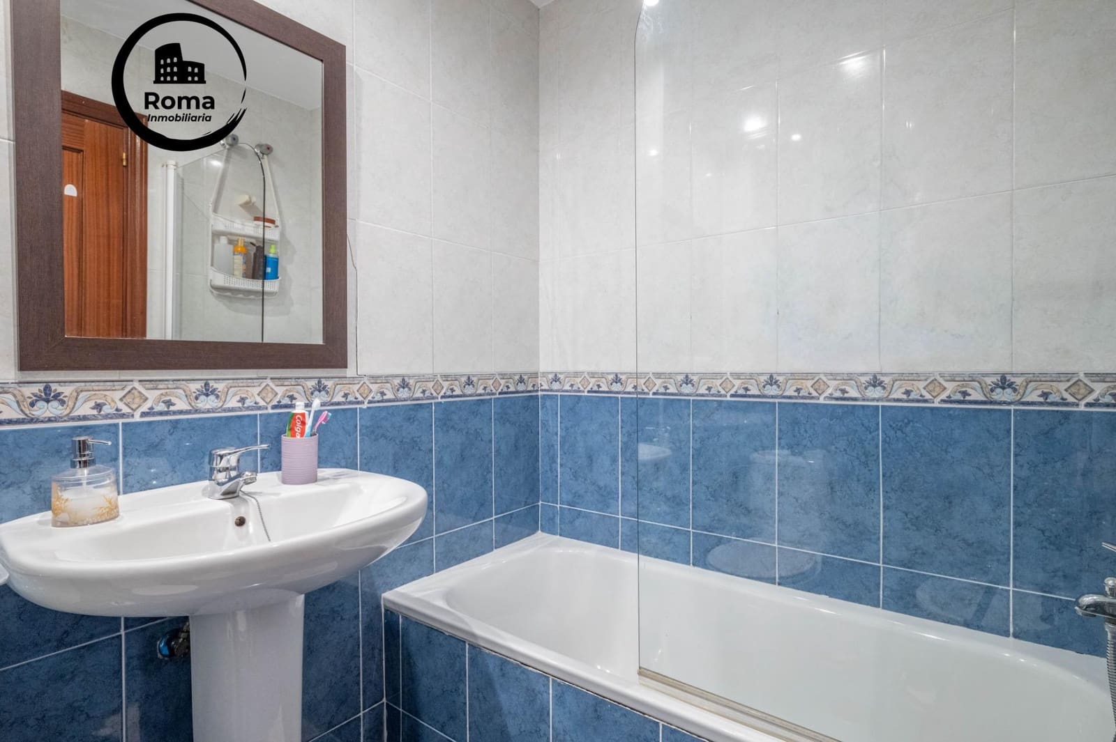 3 bedroom Flat for sale in Granada city with garage - € 227,990 (Ref: 9648324)