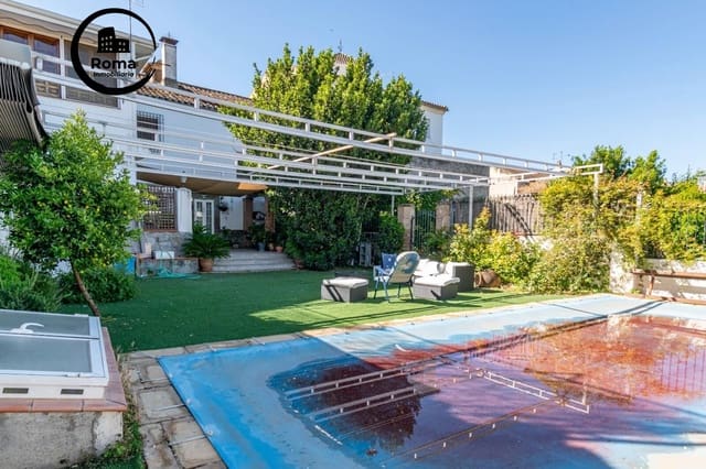 5 quarto Moradia para venda em Granada cidade com piscina - 350 000 € (Ref: 9648334)