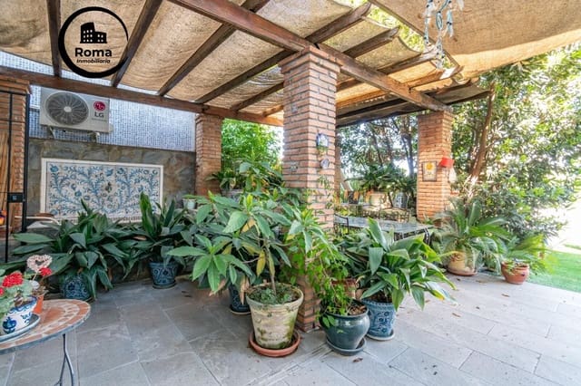 5 quarto Moradia para venda em Granada cidade com piscina - 350 000 € (Ref: 9648334)