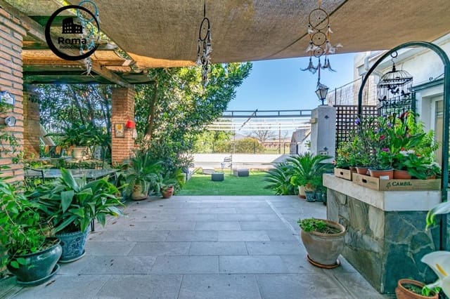 5 quarto Moradia para venda em Granada cidade com piscina - 350 000 € (Ref: 9648334)