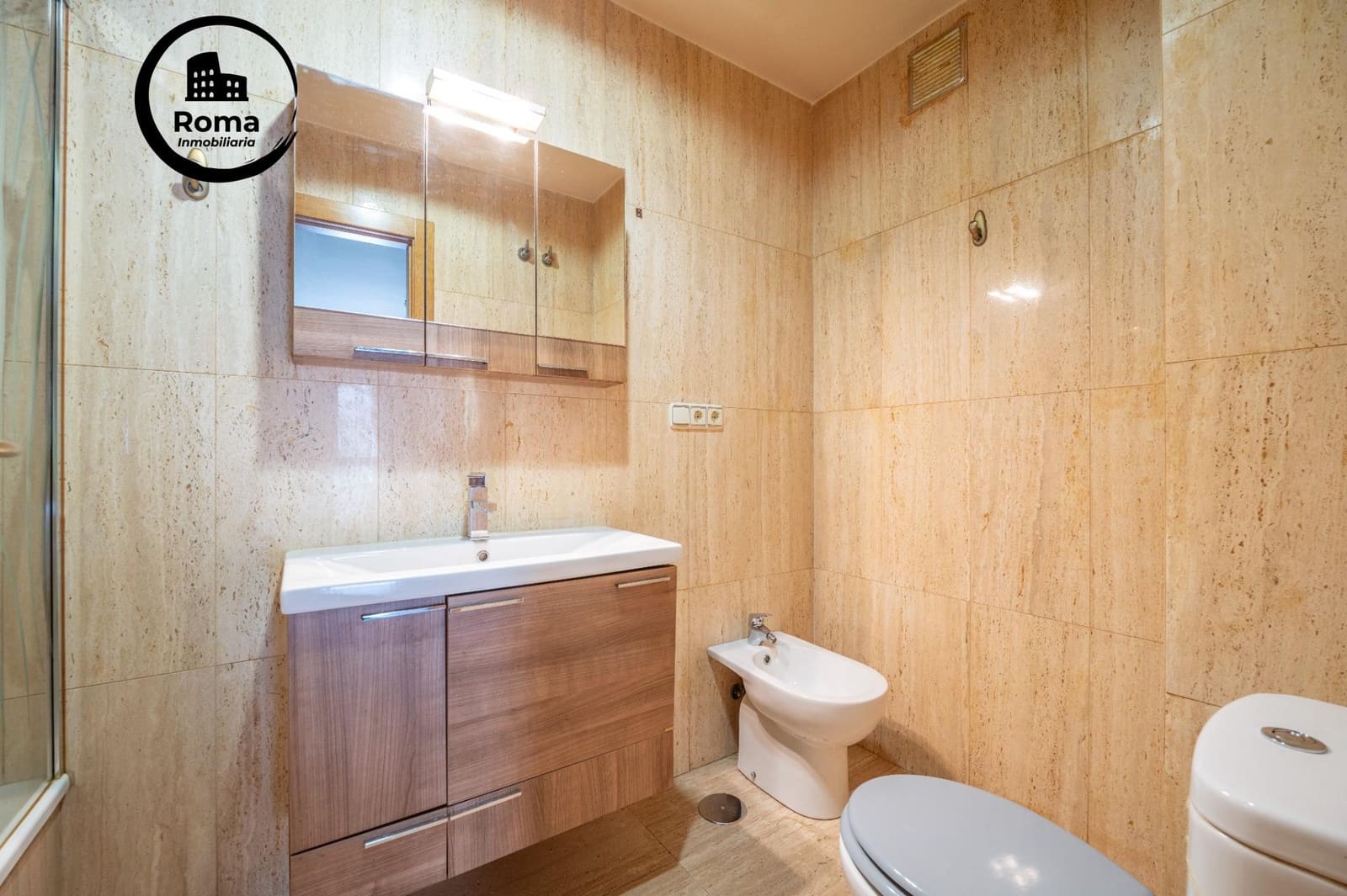 5 slaapkamer Flat te koop in Granada stad met garage - € 358.000 (Ref: 9652133)